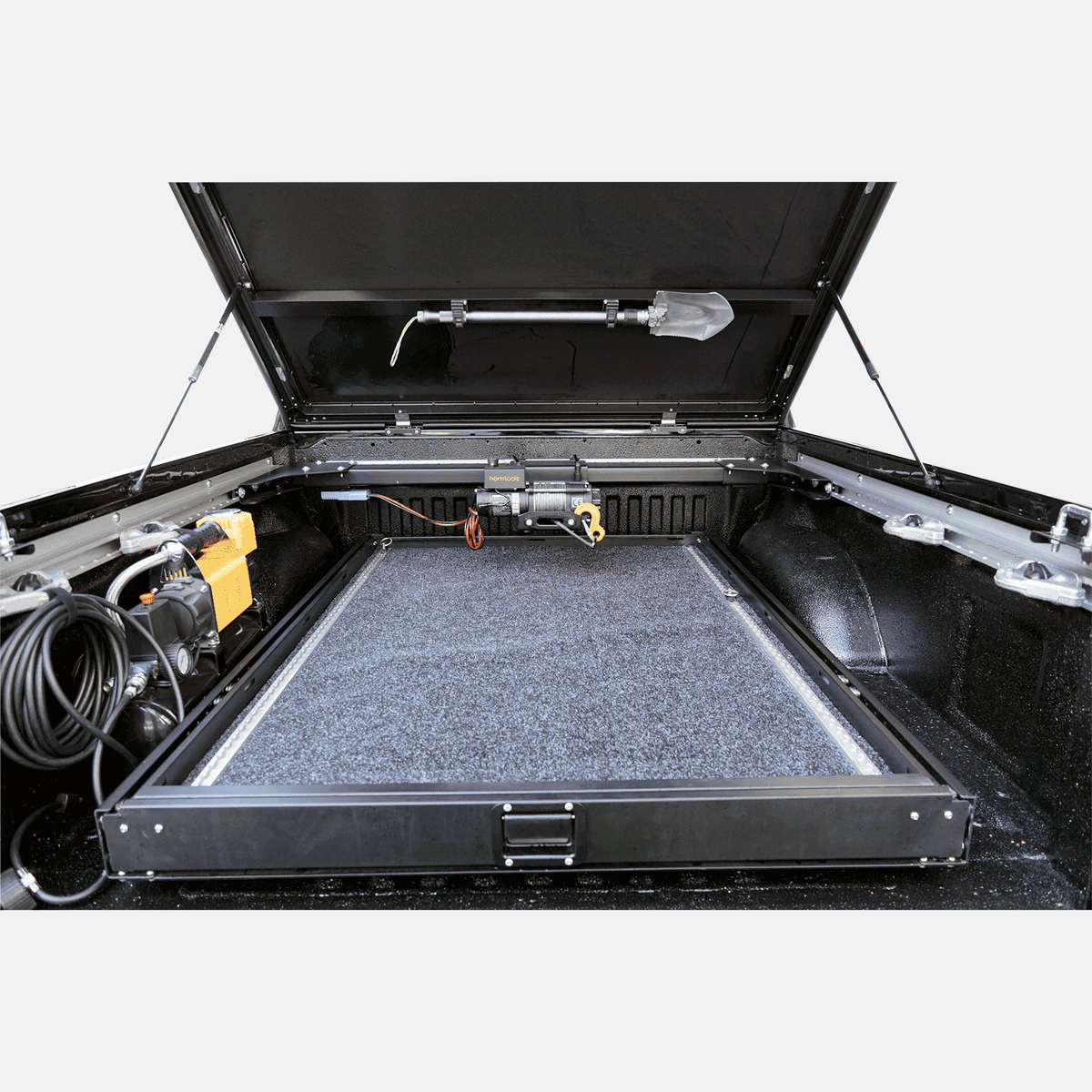 Heckwindensystem Pick-Up Between inkl. Seilwinde mit Kunststoffseil